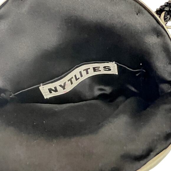 NYTLites Womens Small Beaded Black Purse Silver Tone Kiss Lock Beaded Handle Y2K - Picture 6 of 6